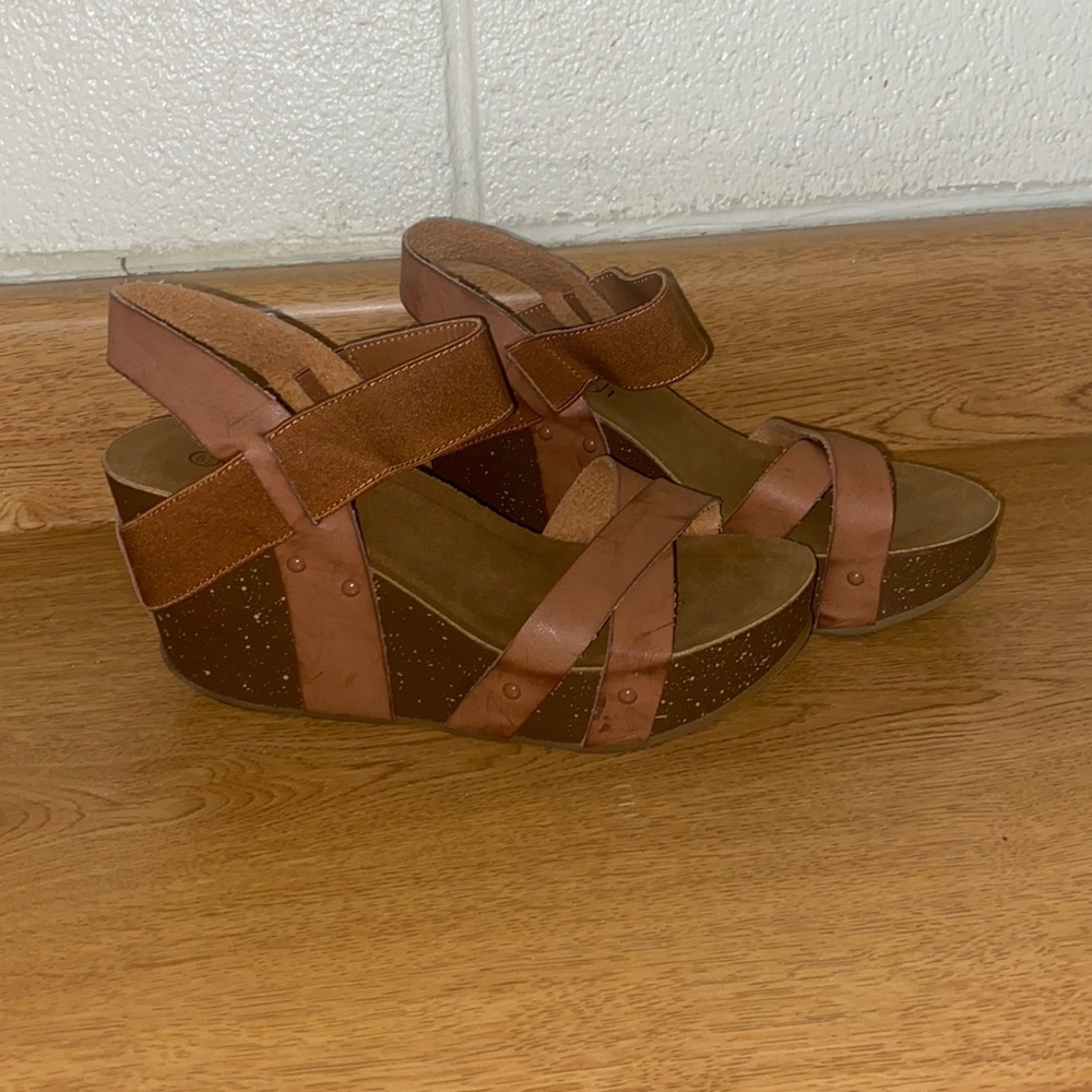 Sandal wedges